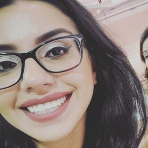 Meet your Posher, Rosa